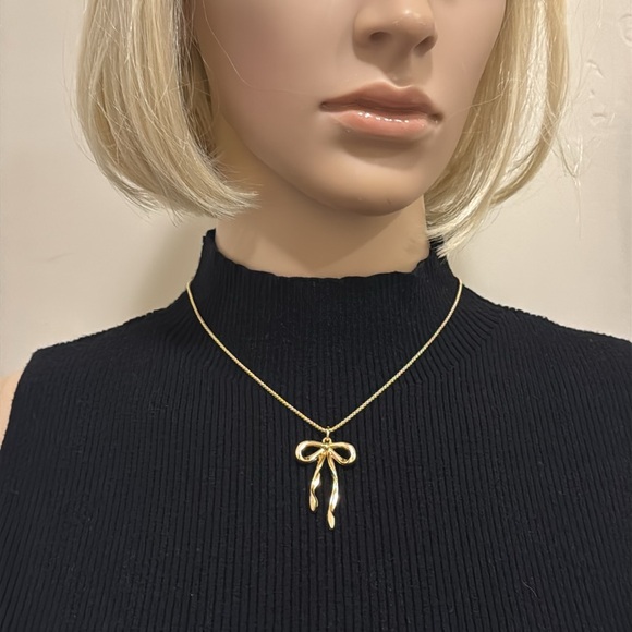 Bow Necklace (Fine Jewelry) - Picture 7 of 10
